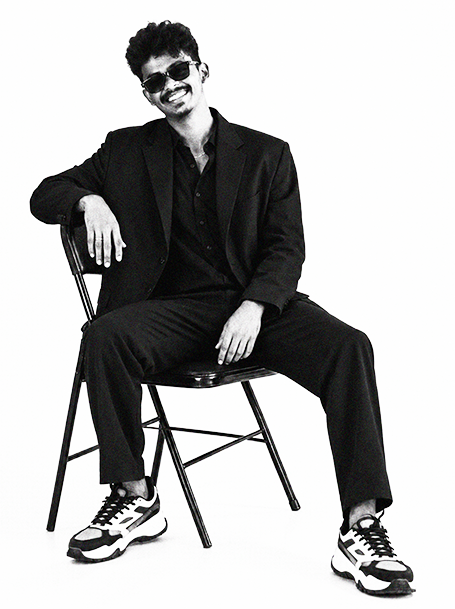 Randunu Sitting